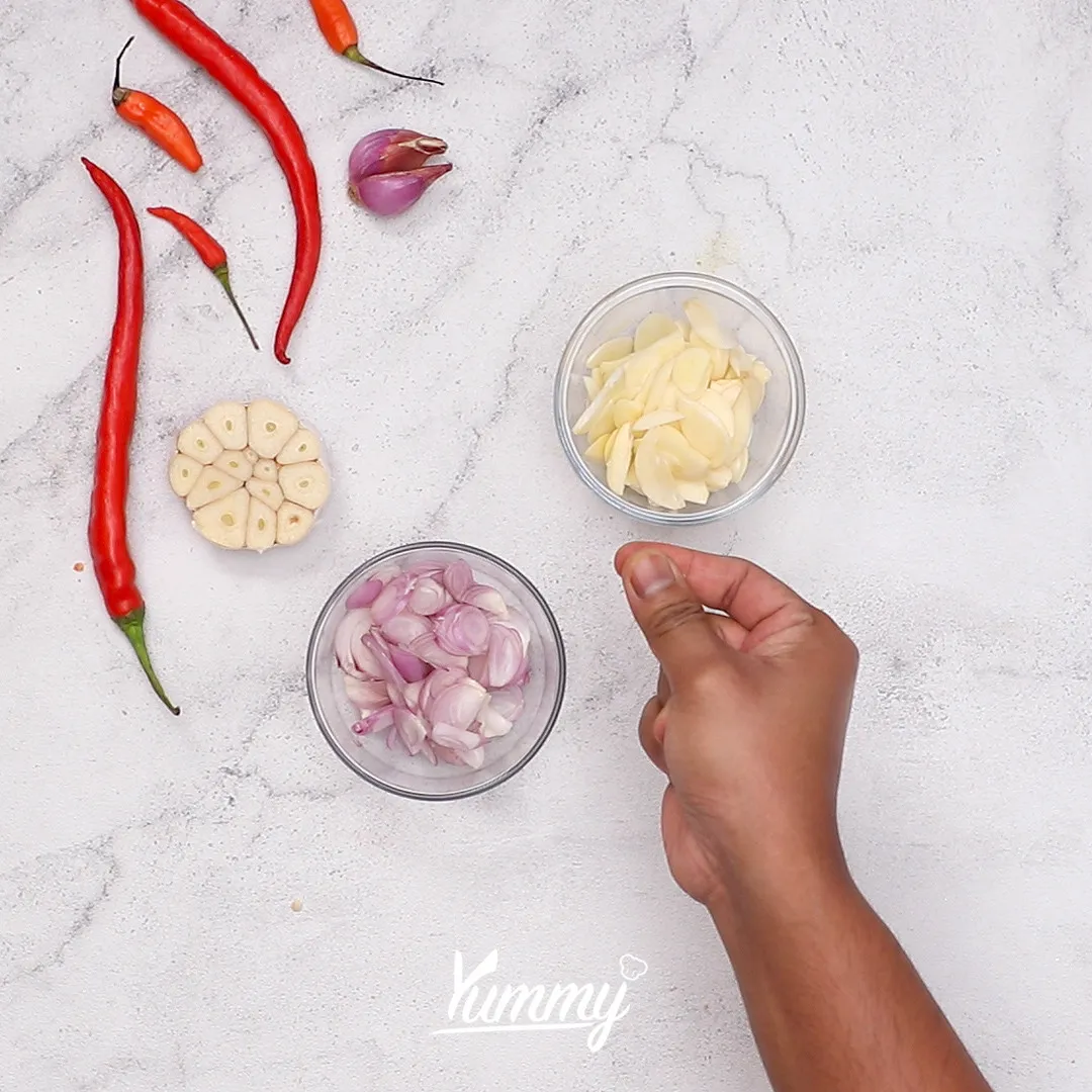 Step 2 Sambal Bawang