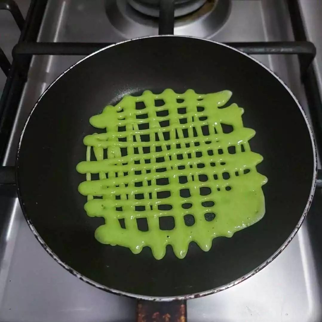 Step 4 Crepes Laba - Laba Greentea