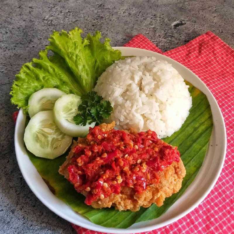 Resep Ayam  Geprek  dari Chef Mama Alfata Yummy App