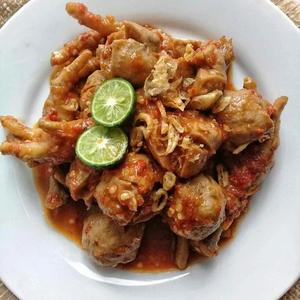 Baso dan Ceker Mercon