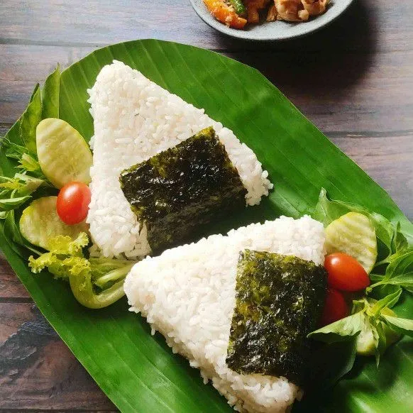 Onigiri Nasi Uduk Ayam Sisit #IMYOCC3