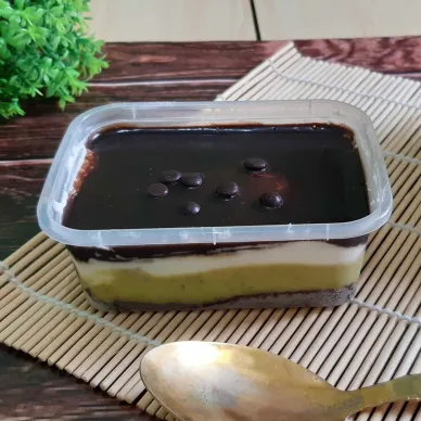 Dessert Brokat (Brownies Alpukat)