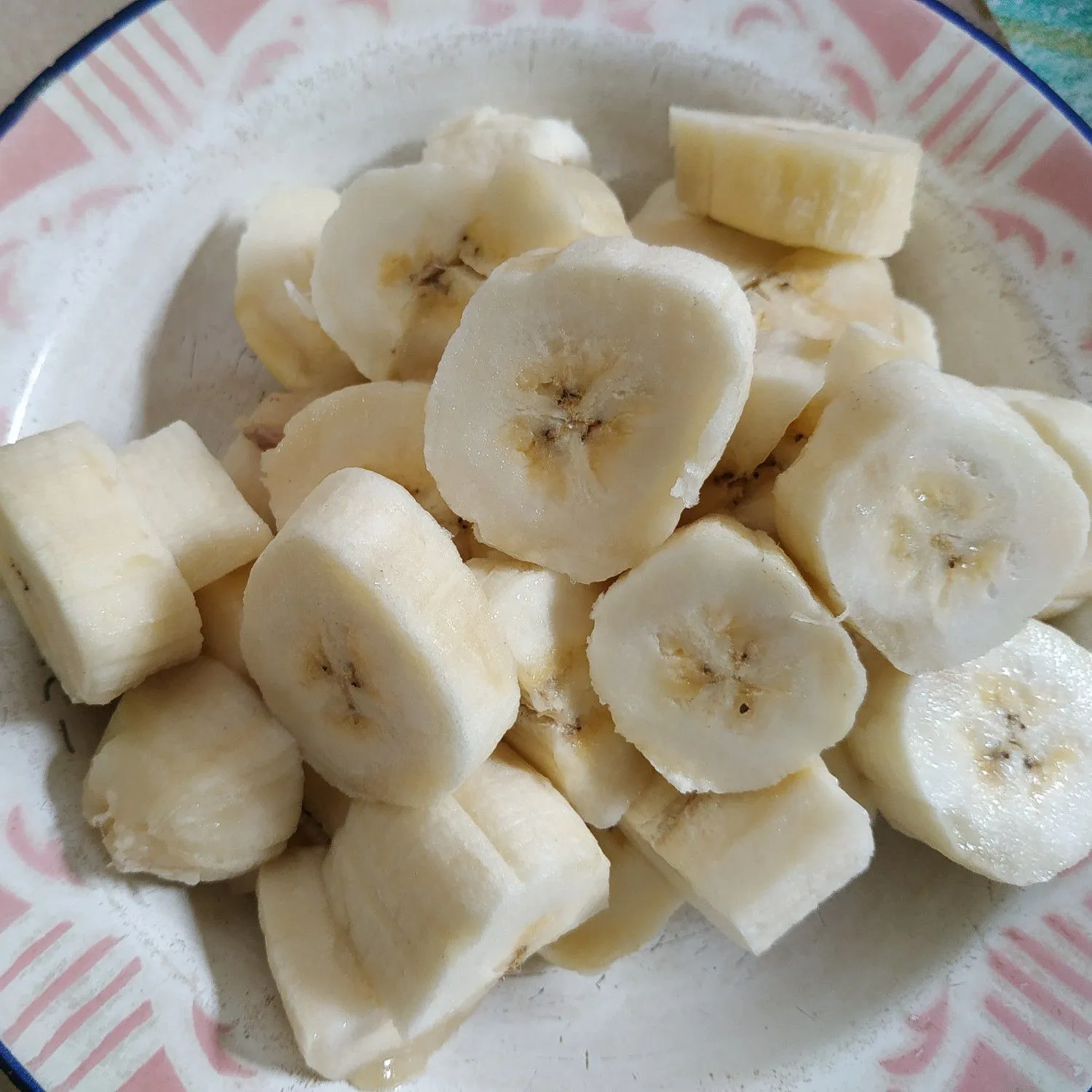 Step 2 Pom-Pom Pisang
