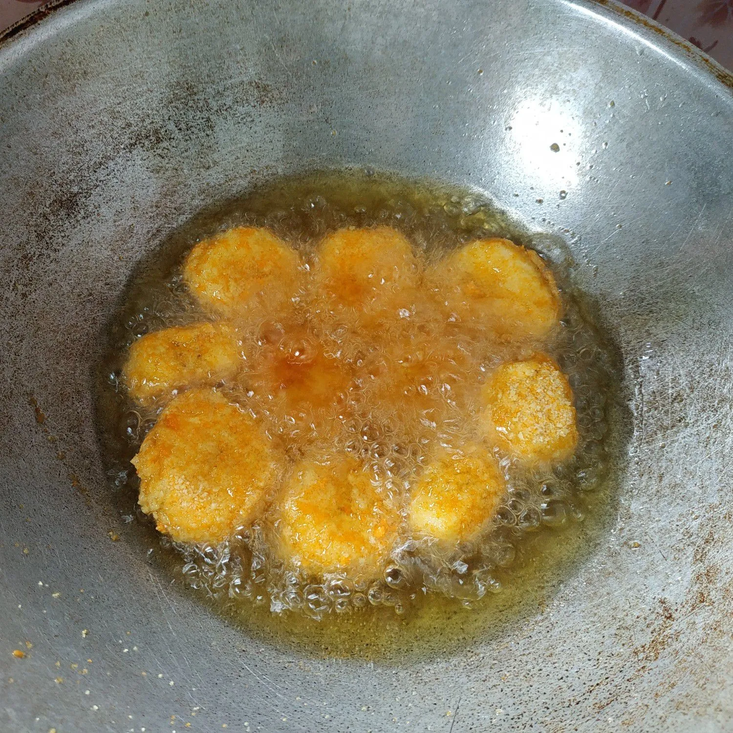 Step 5 Pom-Pom Pisang