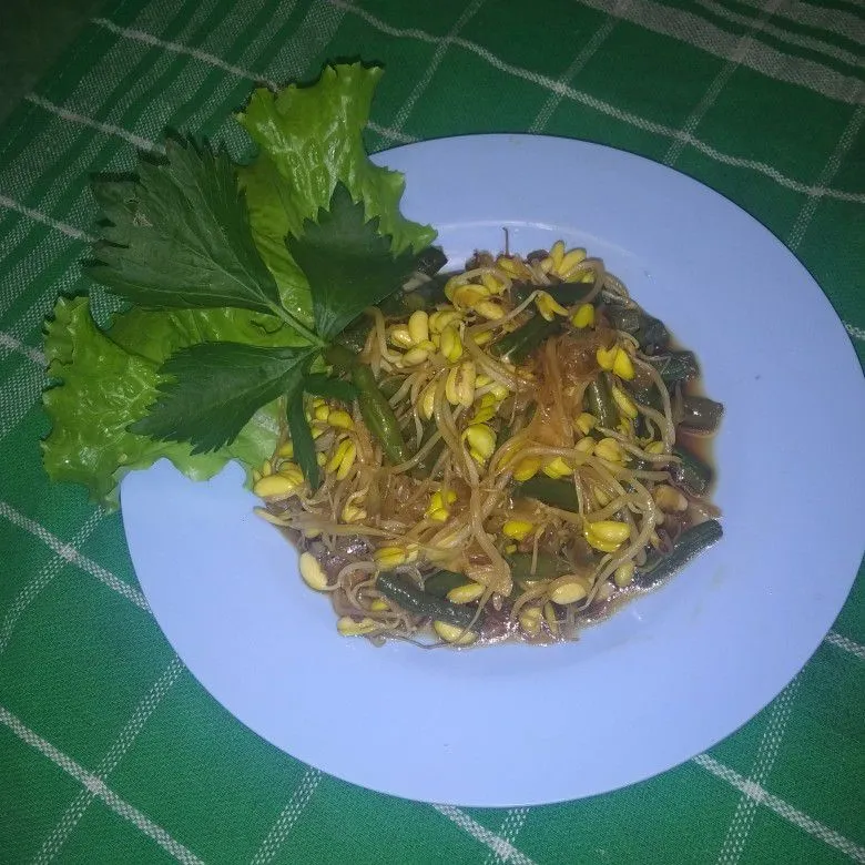Step 8 Oseng Kacang dan Toge