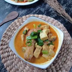 Ayam Tahu Masak Santan