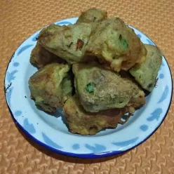 Tahu Isi