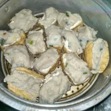 Kukus sekitar 20 menit atau hingga matang.