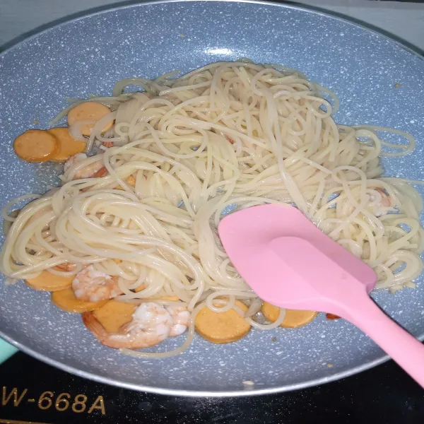 Masukan spaghetti