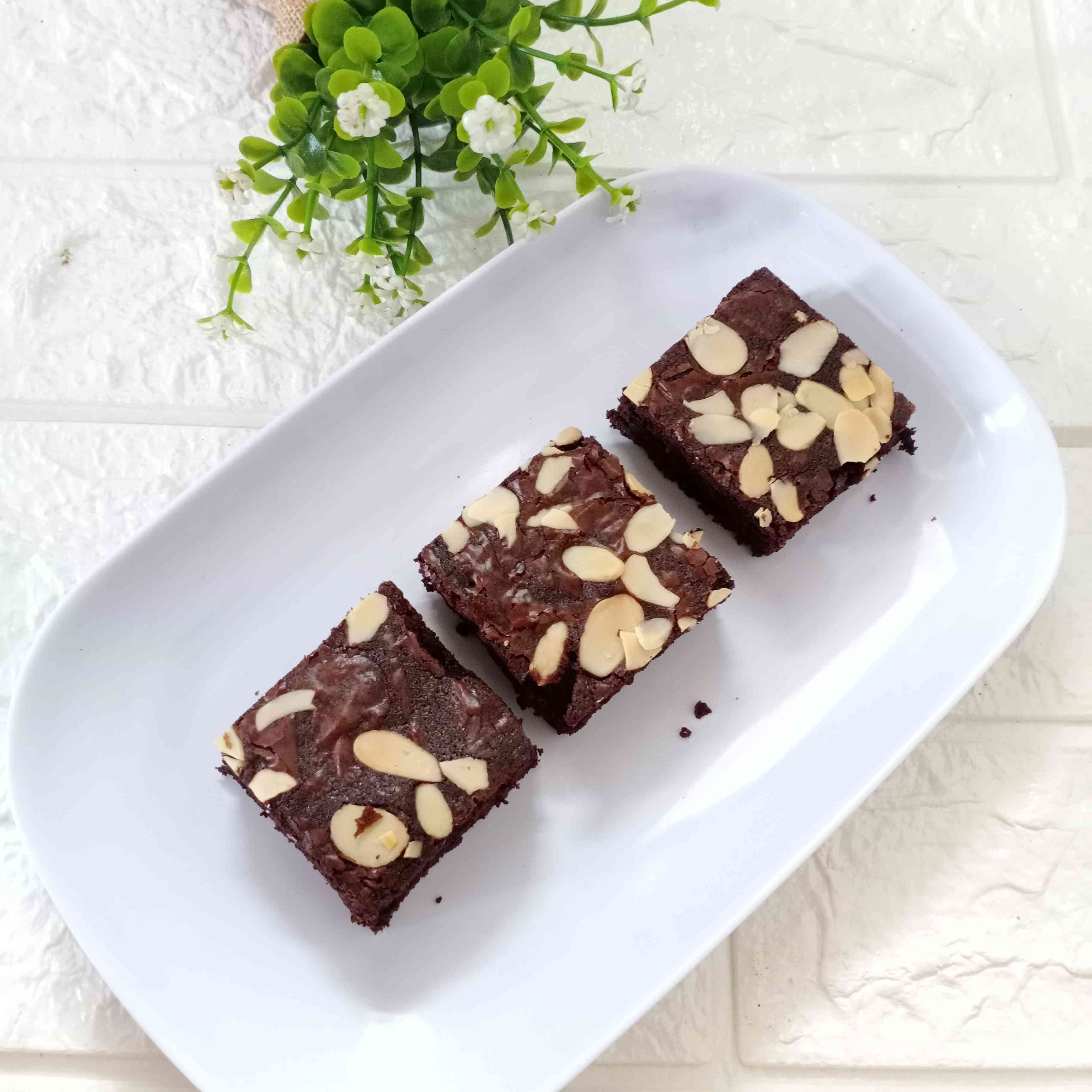 Resep Shiny Brownies Sederhana Rumahan Di Yummy App