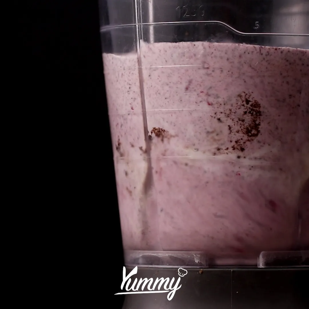 Step 4 Mixed Berries Cookies Yogurt