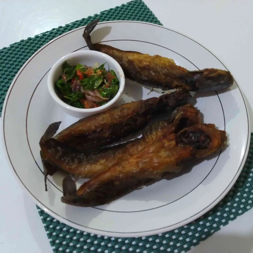 Lele Goreng Sambal Kemangi