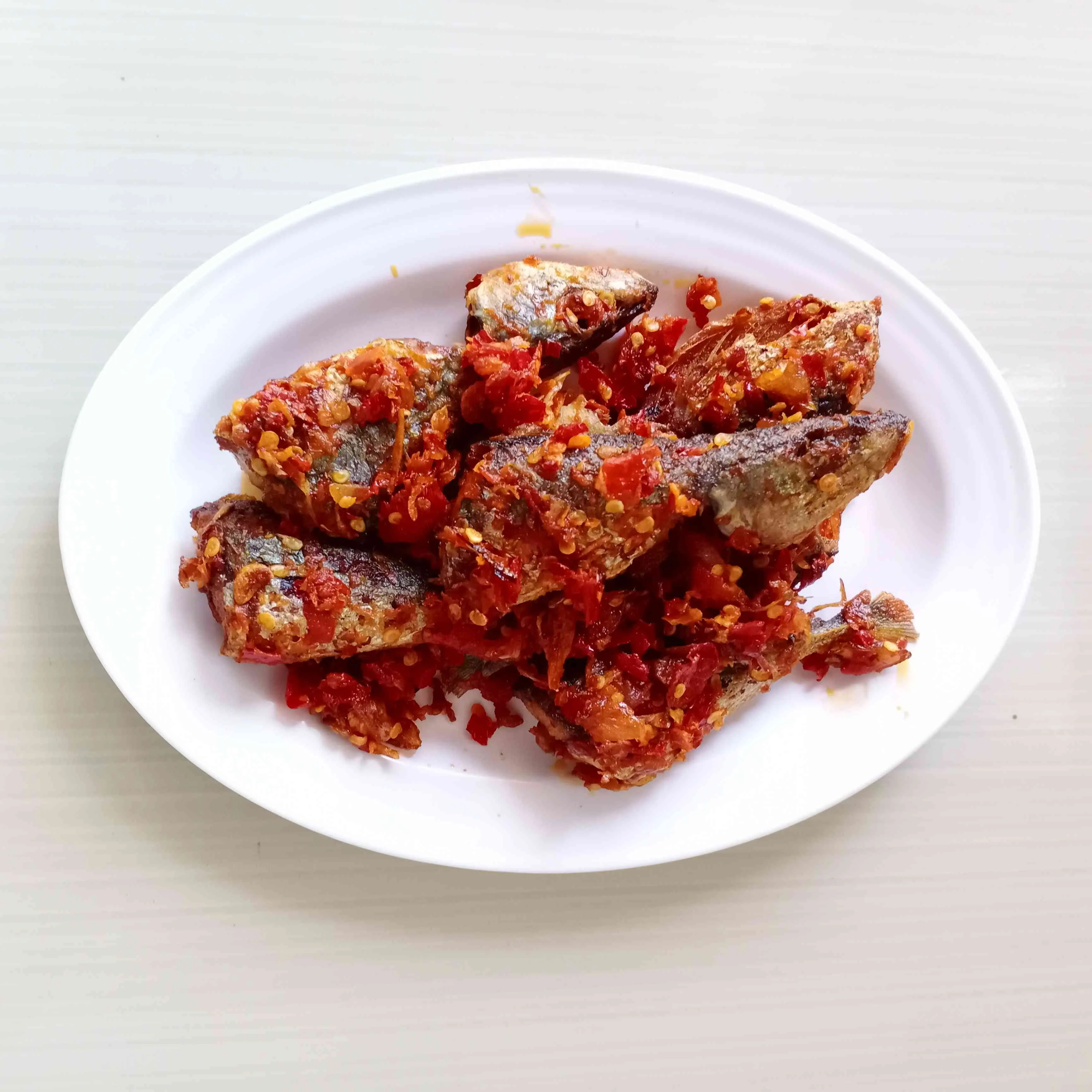 Ikan Lajang Goreng Bumbu Iris Pedas