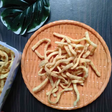 Stik Pangsit Talas