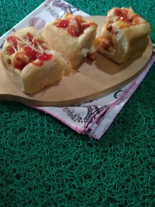 Step 10 Roti Sosis Keju Sederhana