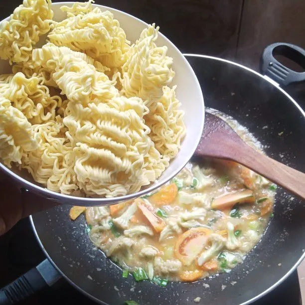 Step 8 Mie Goreng Jawa