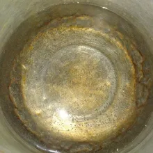 Rebus air tunggu hingga mendidih.