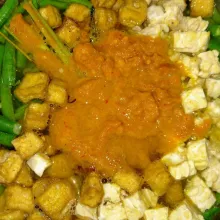 Masukkan bumbu halus.