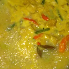 Masukkan cabe dan penyedap rasa.