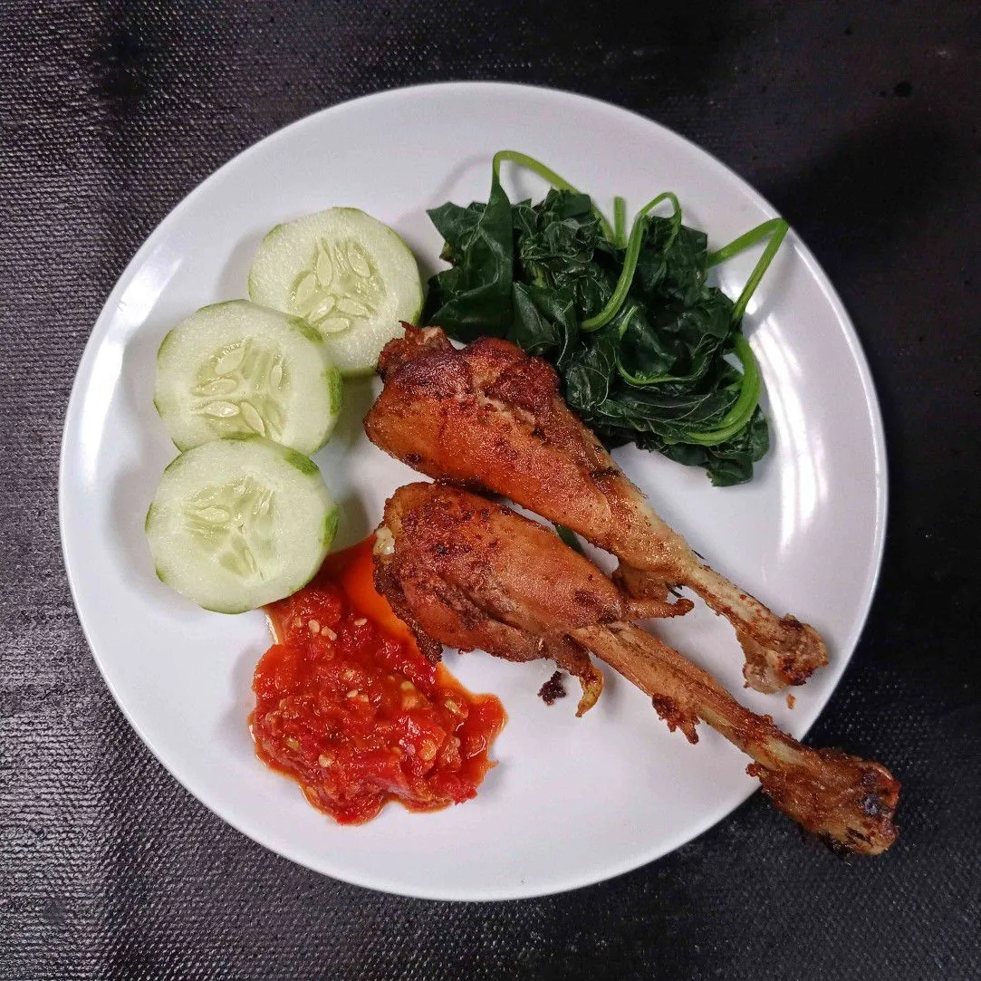 Ayam Goreng Bacem