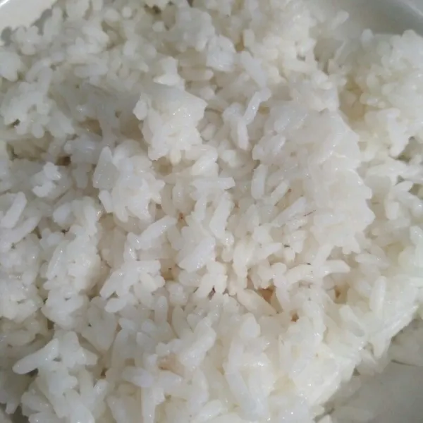 Siapkan nasi panas