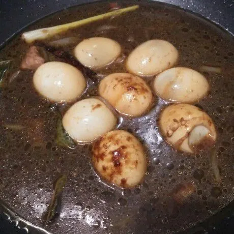 Step 9 Semur Rempah Telur