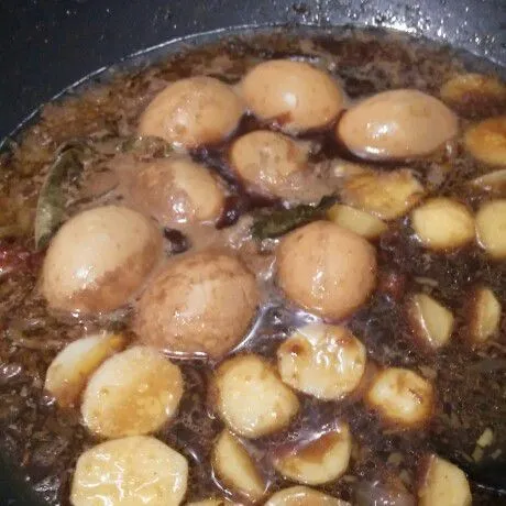 Step 10 Semur Rempah Telur