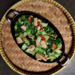 Tumis Pakcoy Tahu Bumbu Saus Tiram