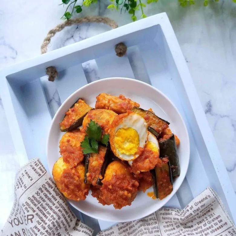 Balado Telur Terong Pedas