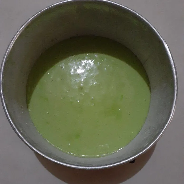 Step 6 Bolu Pelangi Putih Telur