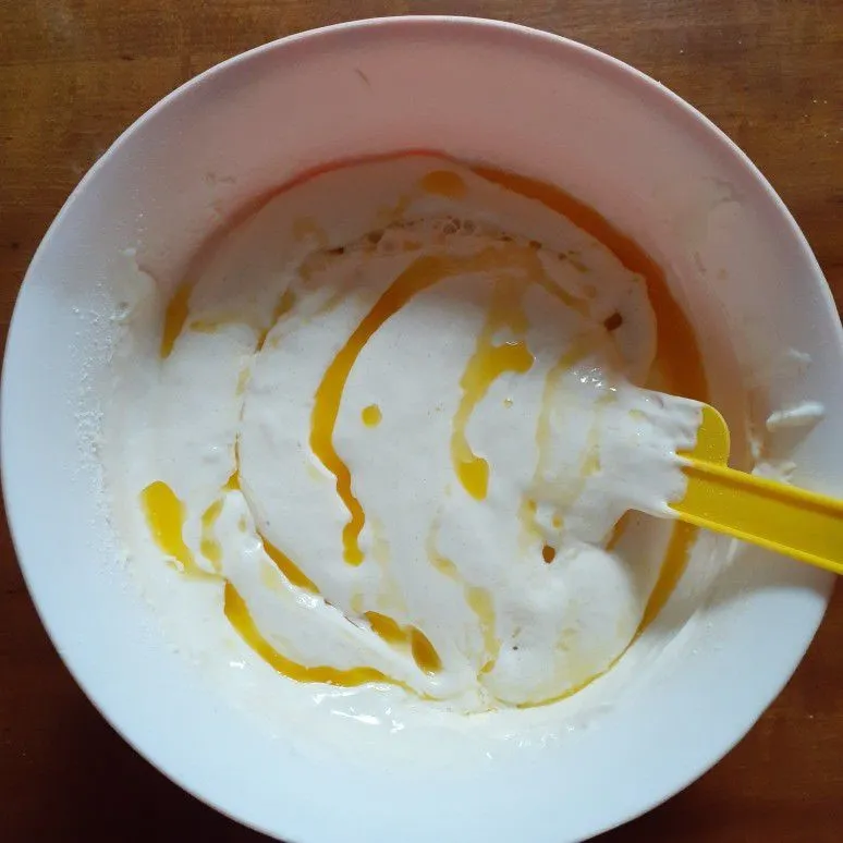 Step 3 Cake Talas Putih Telur