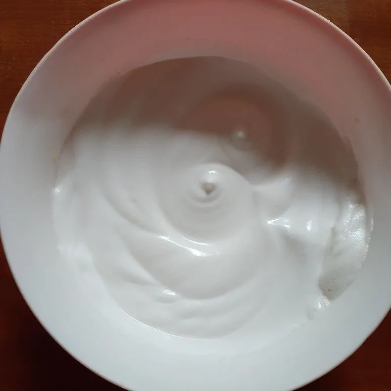 Step 1 Cake Talas Putih Telur