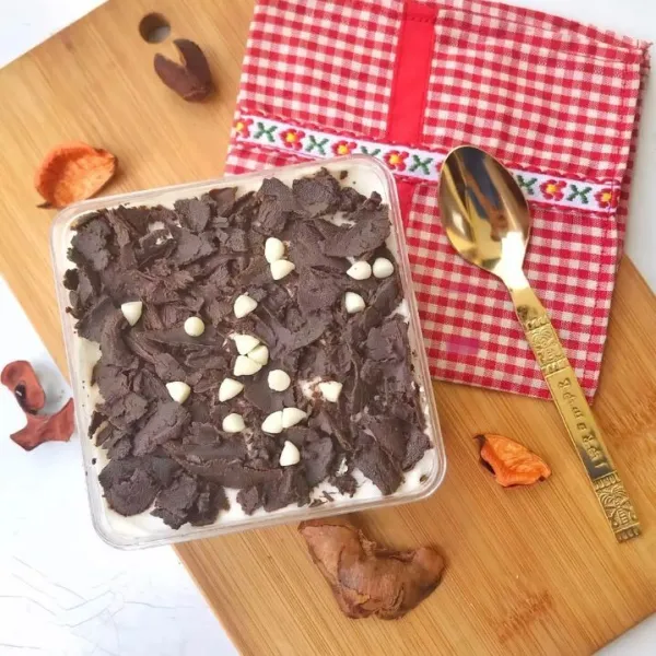 Simpan dalam kulkas terlebih dahulu baru sajikan.