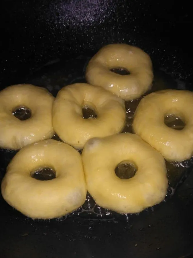 Step 8 Donat Empuk