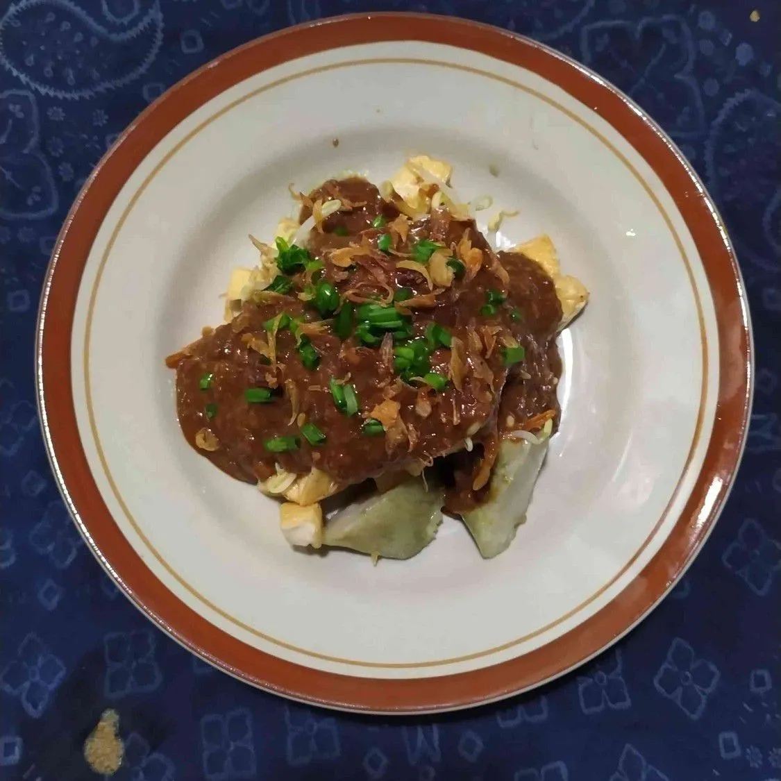 Tahu Lontong Khas Jawa Timur