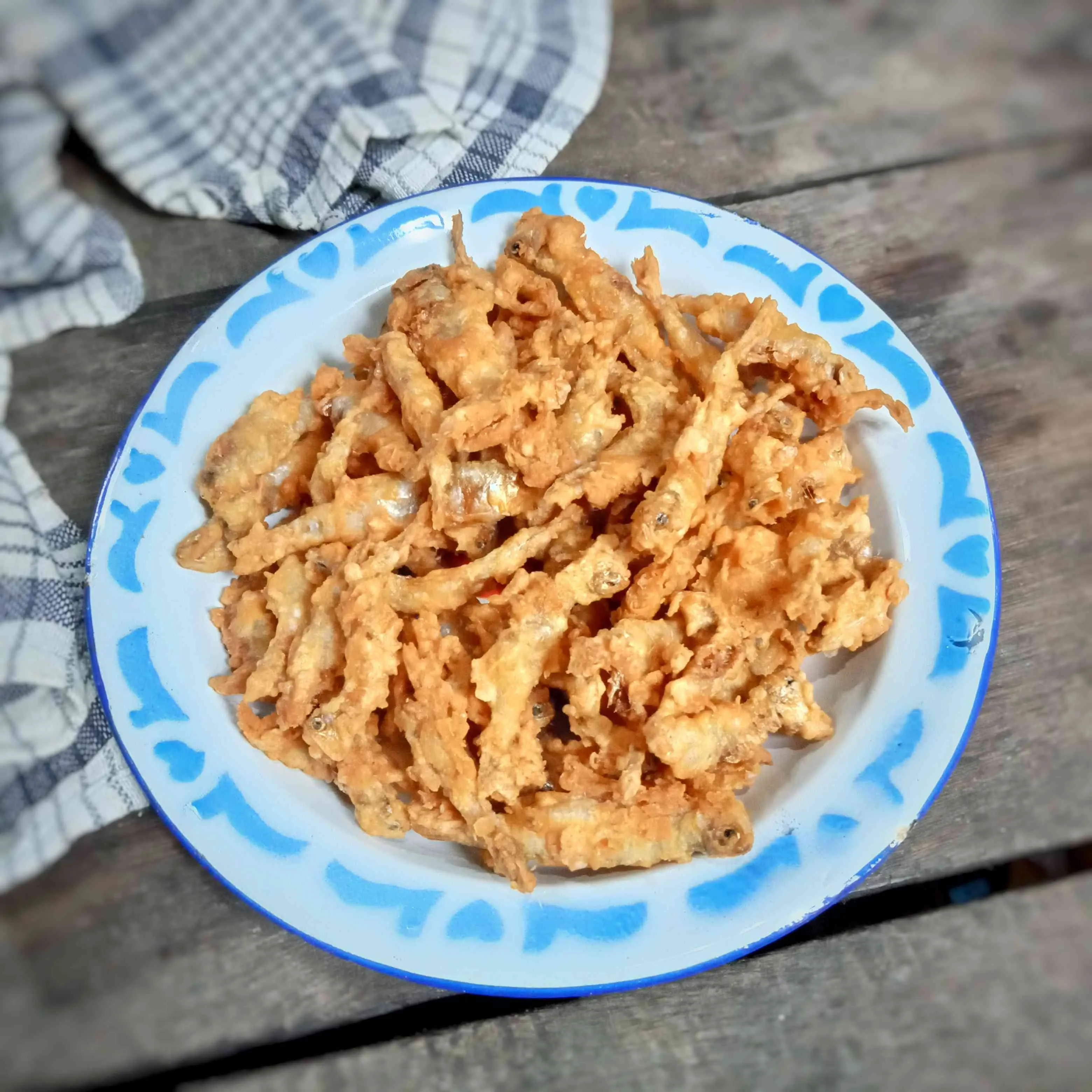 Ikan Bilis Goreng Tepung