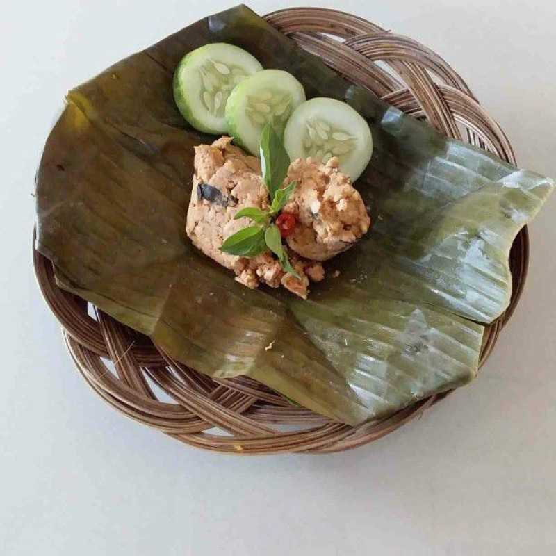 Resep Pepes Tempe Kemangi dari Chef Tine Wahyudi Yummy App