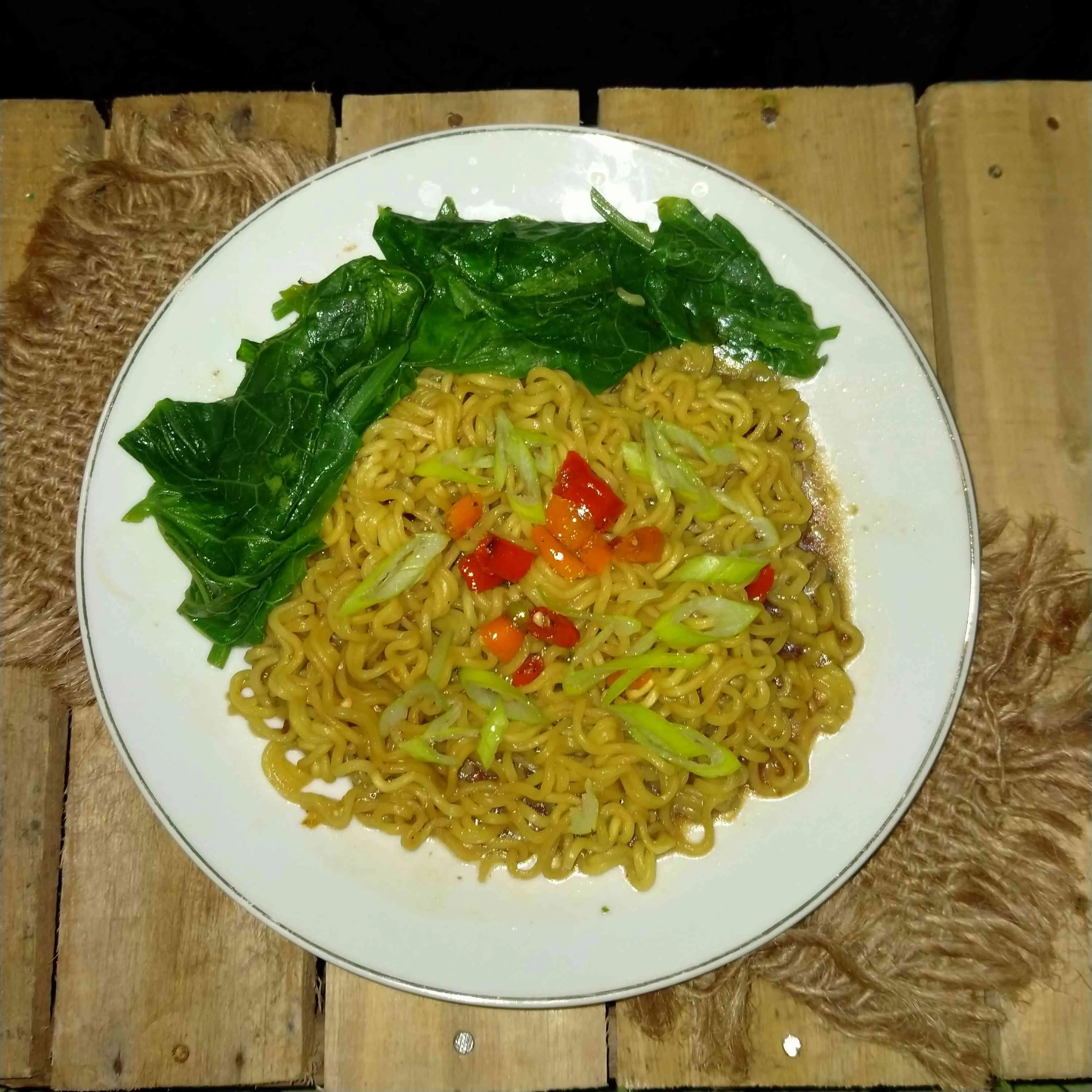 Mie Goreng Instan Daun Labu