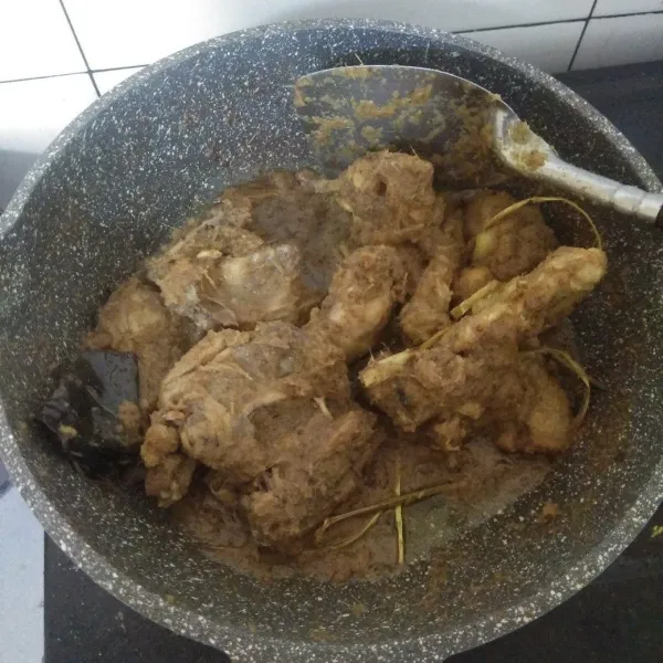 Masak hingga air surut.