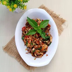 Tongkol Suwir Masak Kemangi