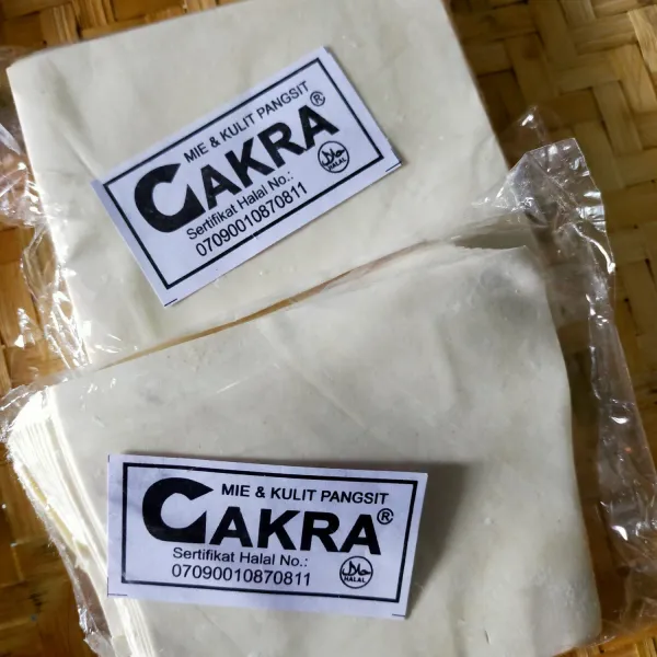 Saya memakai merk Cakra.