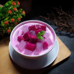 Sop Buah Naga de Coco Selasih