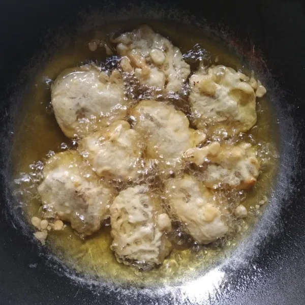 Goreng hingga tempe kecoklatan