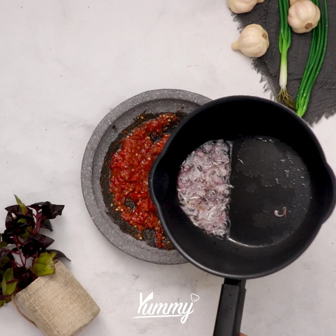 Step 4 Sambal Strawberry