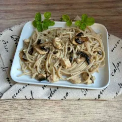 Spaghetti Jamur Ayam