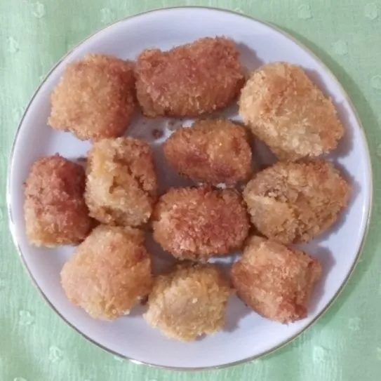 Step 9 Pisang Pompom