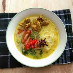 Soto Ayam Creamy Tanpa Santan