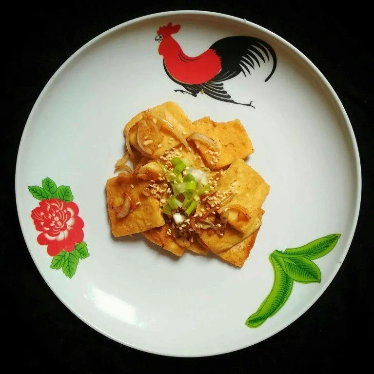 Dubu Jorim (Spicy Braised Tofu)