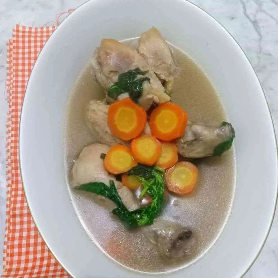 Sop Ayam Wortel Kuah Kemangi