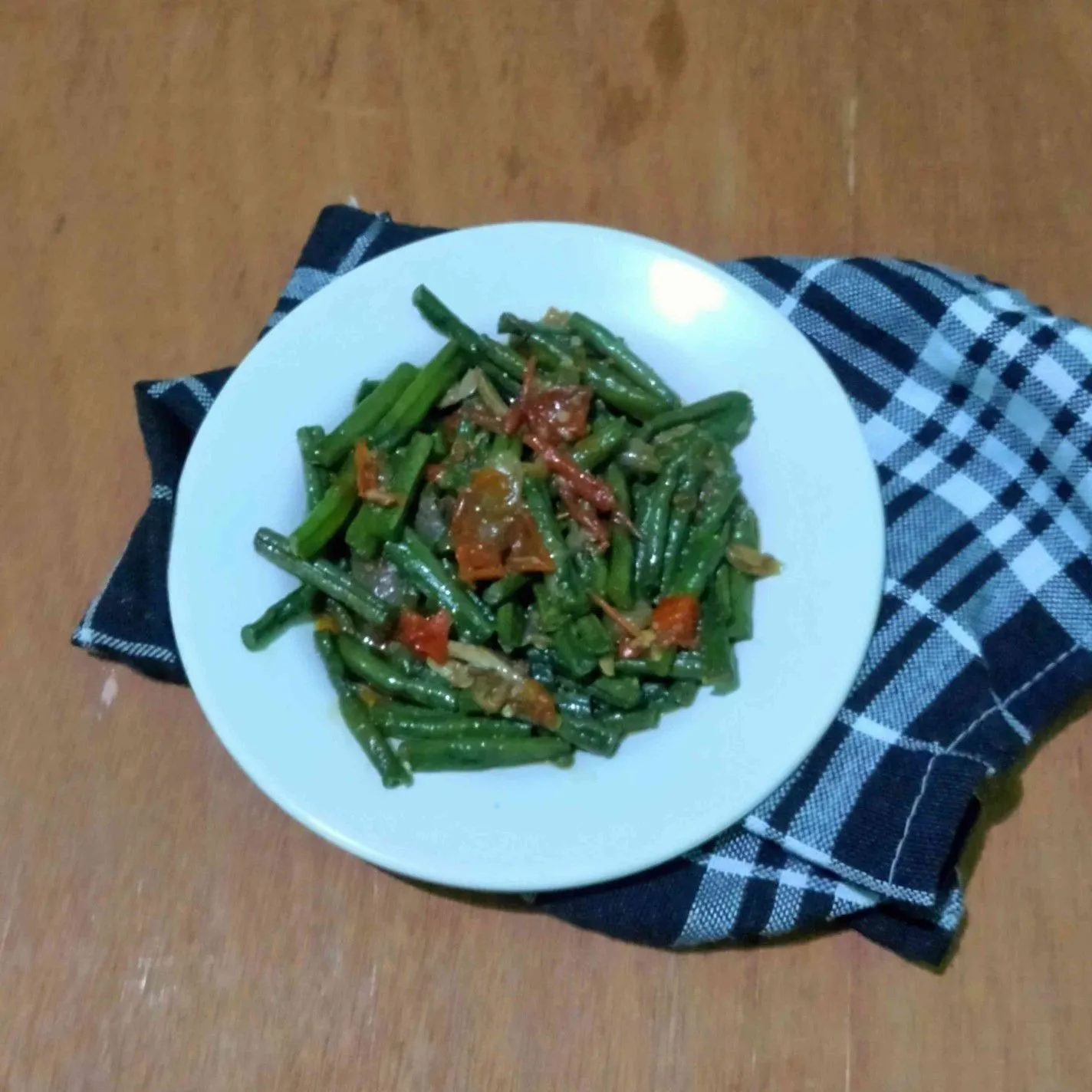 Tumis Kacang Panjang Saos Tiram Pedas